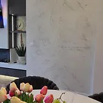Ilaria, With A Royal Touch