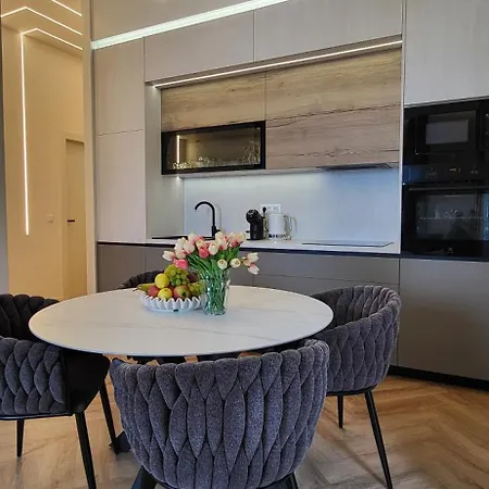 アパート Ilaria, With A Royal Touch *